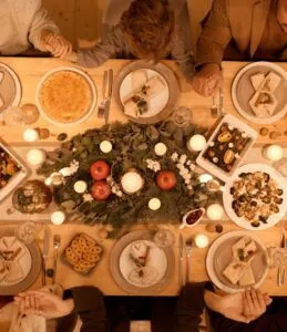 Como decorar a mesa de natal e surpreender seus convidados