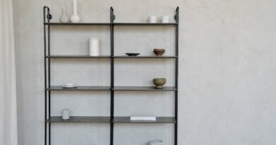 Como decorar um rack de sala e transformar seu espaço